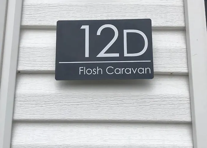 Flosh Caravan, Manor House Park