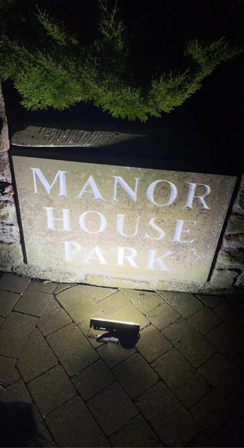 Flosh Caravan, Manor House Park Campsite